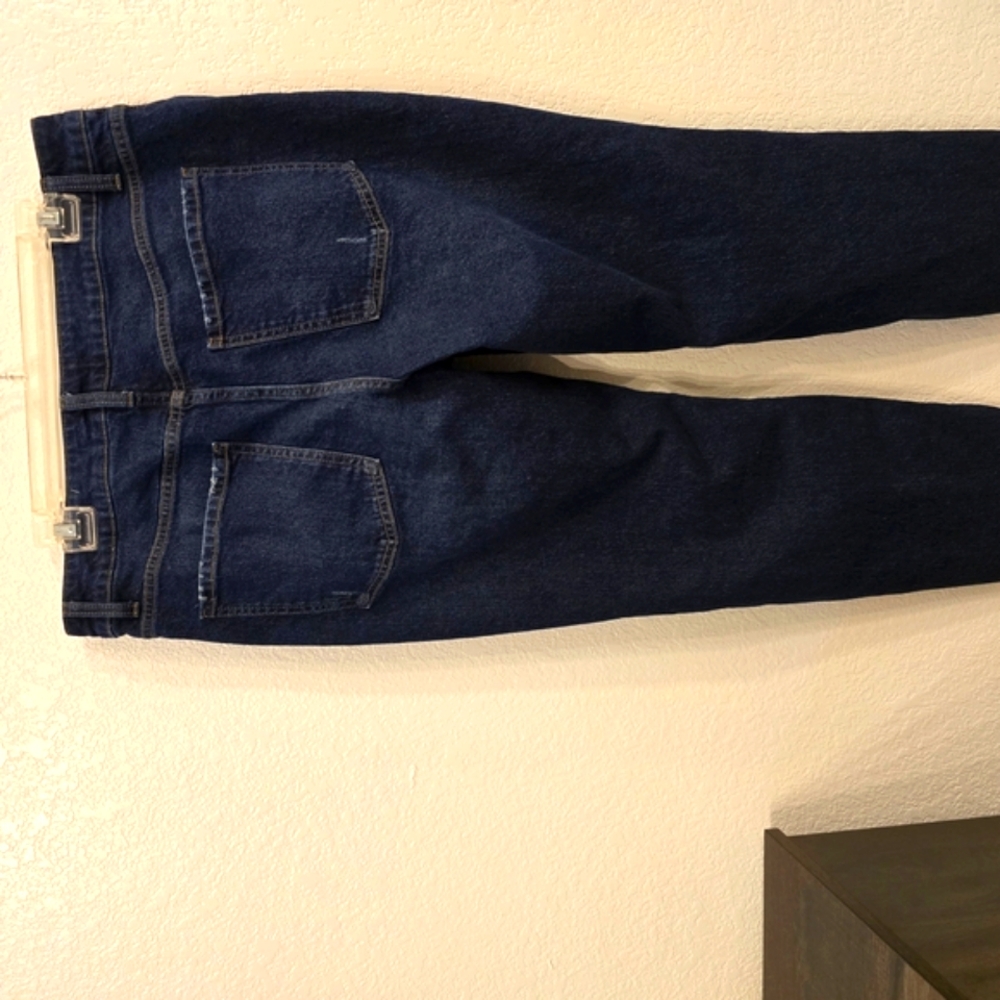Time and Tru High Rise Women's Jeans - Dark Blue - Picture 3 of 15
